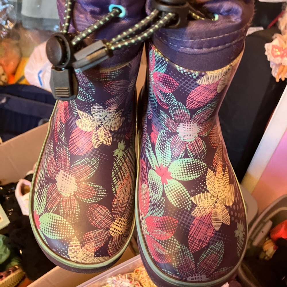 Toddler snowboots